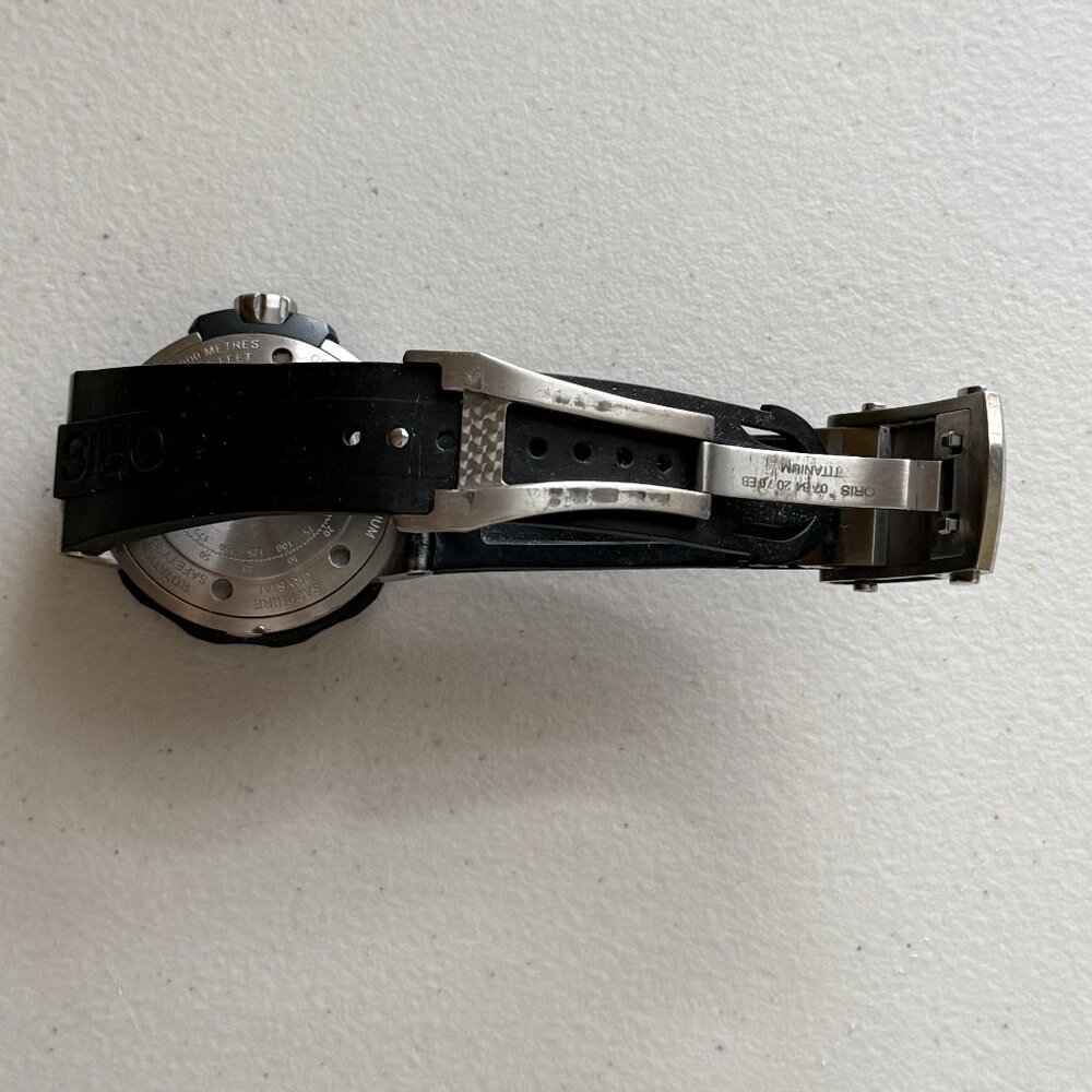 Oris Titanium Automatic Diver Watch 1000m Swiss Made Date Black Dial Mens - Picture 7 of 7